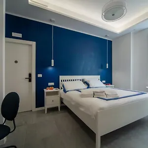 Veniero37 Roma